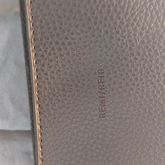 Remi/Reid black pebble leather bag - Picture 2 of 6